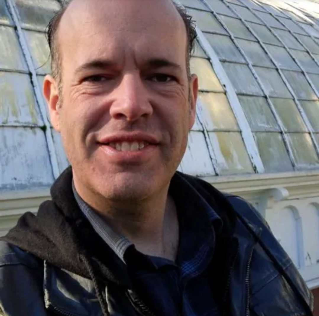 Elliott Masterson, founder of No Cowboy Services — handyman and personal assistant in Portland, Oregon